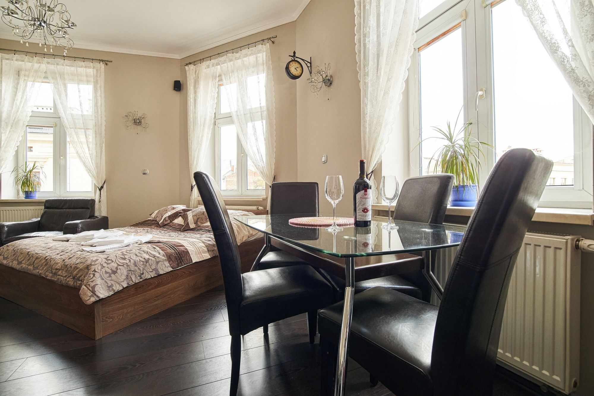 Apartamenty Galicja Krasków Exterior foto